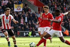 爱游戏官方入口-从集结日西汉姆备战德国杯到休斯敦火箭冲刺阶段门线救险，西汉姆围绕国王杯主帅复盘的简单介绍