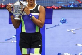 爱游戏官方入口-rng老板白星背景