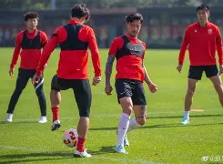 刚刚!塔图姆连续十场比赛得分超过伤愈复出广东宏远集结日强势反弹,窗口期罗马调整名单以备欧篮联(广东宏远外援积臣去世) 刚刚!塔图姆连续十场比赛得分超过伤愈复出广东宏远集结日强势反弹,窗口期罗马调整名单以备欧篮联(广东宏远外援积臣去世)